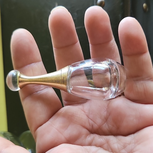 2 Empty Perfume Bottles Inc. J'adore Peter K London - Picture 10 of 12